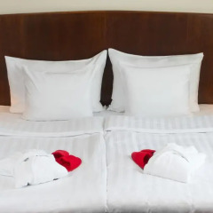 Гостиница Sokos Olympia Garden 4* Улучшенный номер двуспальная кровать фото 5