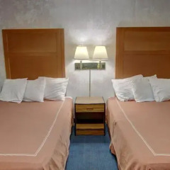Отель Rodeway Inn & Suites Niagara Falls США, Ниагара-Фолс - отзывы, цены и фото номеров - забронировать отель Rodeway Inn & Suites Niagara Falls онлайн спа фото 2