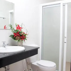 Отель NK Hometel Таиланд, Краби - отзывы, цены и фото номеров - забронировать отель NK Hometel онлайн ванная