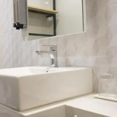 Отель PJ Inn Pattaya 3* Семейная студия с двуспальной кроватью фото 7