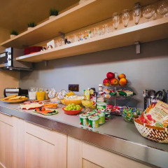 Мини-Отель Rooms & Breakfast питание