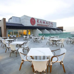 Отель Ramada Plaza Istanbul Asia Airport питание фото 2
