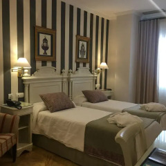 Отель Adriano Boutique Sevilla 3* Стандартный номер с 2 отдельными кроватями фото 16