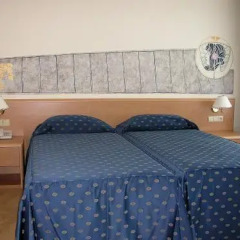 Hotel Tivoli Prague 3* Стандартный номер фото 5