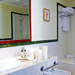 Hotel T3 Tirol 3* Стандартный номер с двуспальной кроватью