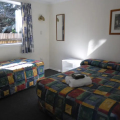Отель Greymouth KIWI Holiday Parks & Motels 2* Апартаменты разные типы кроватей фото 3