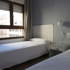 Отель Apartamentos Ripoll Ibiza сейф в номере