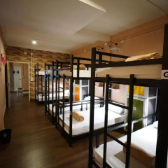 Urban Hostel Bangkok Кровать в общем номере с двухъярусной кроватью фото 12