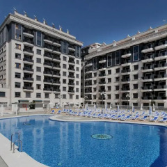 Отель Apartamentos Nuriasol Испания, Фуэнхирола - 7 отзывов об отеле, цены и фото номеров - забронировать отель Apartamentos Nuriasol онлайн бассейн фото 3