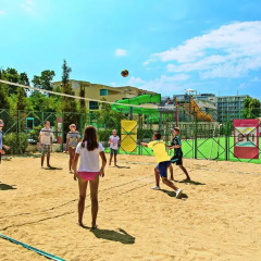 Отель DAS Club Hotel Sunny Beach Болгария, Солнечный берег - отзывы, цены и фото номеров - забронировать отель DAS Club Hotel Sunny Beach онлайн спортивное сооружение