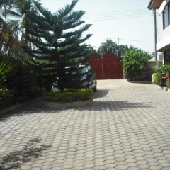 Отель Osda Guest House парковка