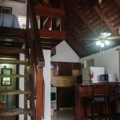 Отель Firefly Beach Cottages 3* Коттедж с различными типами кроватей фото 3