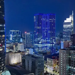 Отель The Reverie Saigon Residential Suites 5* Люкс с различными типами кроватей фото 37