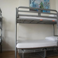 Отель Hostelpoint Brighton Кровать в общем номере с двухъярусной кроватью фото 5