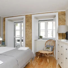 Отель Flores Guest House 4* Стандартный номер с двуспальной кроватью фото 14