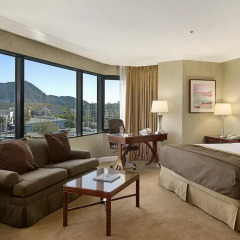 Отель Hilton Universal City 4* Представительский номер