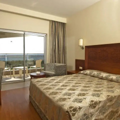Amelia Beach Resort Hotel & Spa 5* Стандартный номер с различными типами кроватей фото 7
