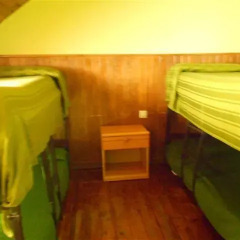 Отель Alberg Toni Sors Кровать в общем номере двухъярусные кровати фото 7