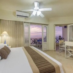 Отель Blue Chairs Resort by the Sea 3* Улучшенный номер с различными типами кроватей фото 4