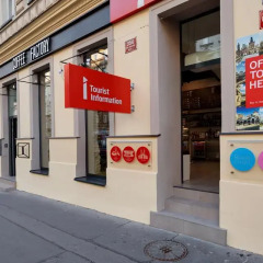 Апартаменты Royal Bellezza Apartments интерьер отеля