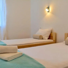Отель Golden B&B 3* Номер Делюкс с 2 отдельными кроватями фото 6