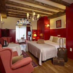 Отель De Tuilerieën - Small Luxury Hotels of the World 4* Улучшенный номер с различными типами кроватей фото 3