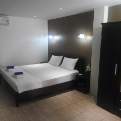 Отель Allstar Guesthouse 3* Стандартный номер фото 4