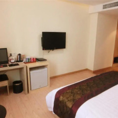 Отель Baiyun City 3* Номер Бизнес