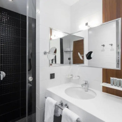 Гостиница Lavicon Apart Hotel Collection в Небуге 13 отзывов об отеле, цены и фото номеров - забронировать гостиницу Lavicon Apart Hotel Collection онлайн Небуг ванная фото 2