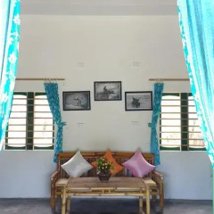 Отель The Seaside Bungalow Кровать в общем номере с двухъярусной кроватью фото 6