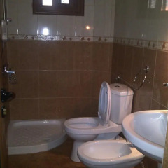 Отель Guest House Fatos Biti Апартаменты с различными типами кроватей фото 14