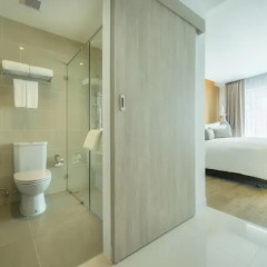 Anajak Bangkok Hotel 4* Номер Делюкс с различными типами кроватей
