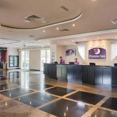 Отель Premier Inn Dubai Investment Park интерьер отеля фото 2