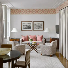 Four Seasons Hotel Milano 5* Представительский люкс с различными типами кроватей фото 3