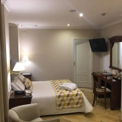 Отель Adriano Boutique Sevilla 3* Стандартный номер с различными типами кроватей фото 8