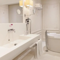 Гостиница Crowne Plaza St.Petersburg-Ligovsky (Краун Плаза Санкт-Петербург Лиговский) 4* Люкс с двуспальной кроватью фото 6