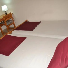 Pink Hostel Стандартный номер с двуспальной кроватью фото 3