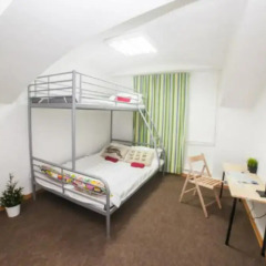 Хостел VELOHOSTEL Marata Стандартный семейный номер с двуспальной кроватью фото 2
