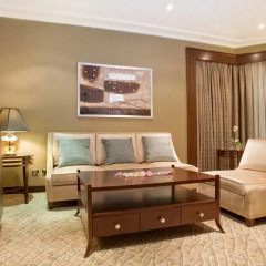Kharkiv Palace Hotel 5* Улучшенный номер разные типы кроватей фото 6