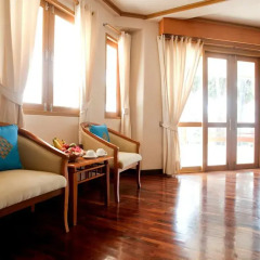 Отель Tanaosri Resort 3* Люкс с различными типами кроватей фото 5