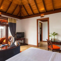 Отель Olhuveli Beach And Spa Resort 4* Вилла с различными типами кроватей фото 2