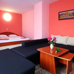 Family Hotel Flora 3* Люкс