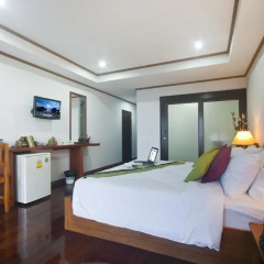 Отель Lipa Bay Resort 3* Улучшенный номер с различными типами кроватей
