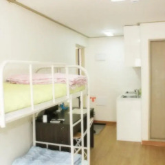 Отель patio59hongdae's Head Стандартный семейный номер с двуспальной кроватью фото 13