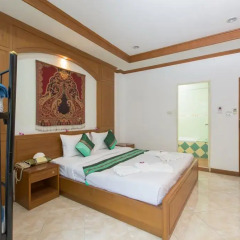 Отель Magnific Guesthouse Patong комната для гостей фото 4