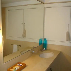Апартаменты Chiado Apartment Holiday Rental In Lisbon ванная фото 2