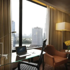 Rembrandt Hotel Suites and Towers 4* Улучшенный номер с двуспальной кроватью фото 2