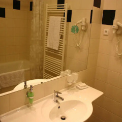 Ramada Airport Hotel Prague 4* Номер Бизнес с двуспальной кроватью