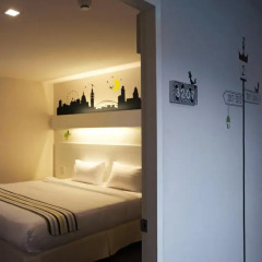 The Phoenix Hotel Bangkok 3* Номер Делюкс с различными типами кроватей фото 9