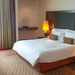 Отель Pullman Khon Kaen Raja Orchid 4* Улучшенный номер с различными типами кроватей фото 5
